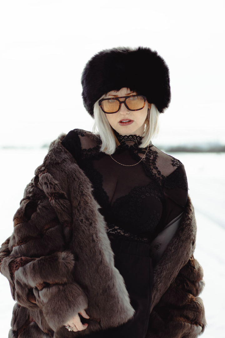 the wolf - von Marina Becker