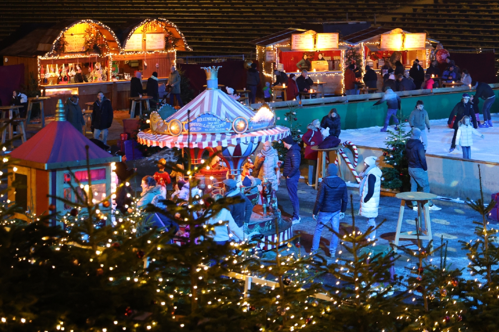 Weihnachtsmarkt früher - von Tanja Birmann