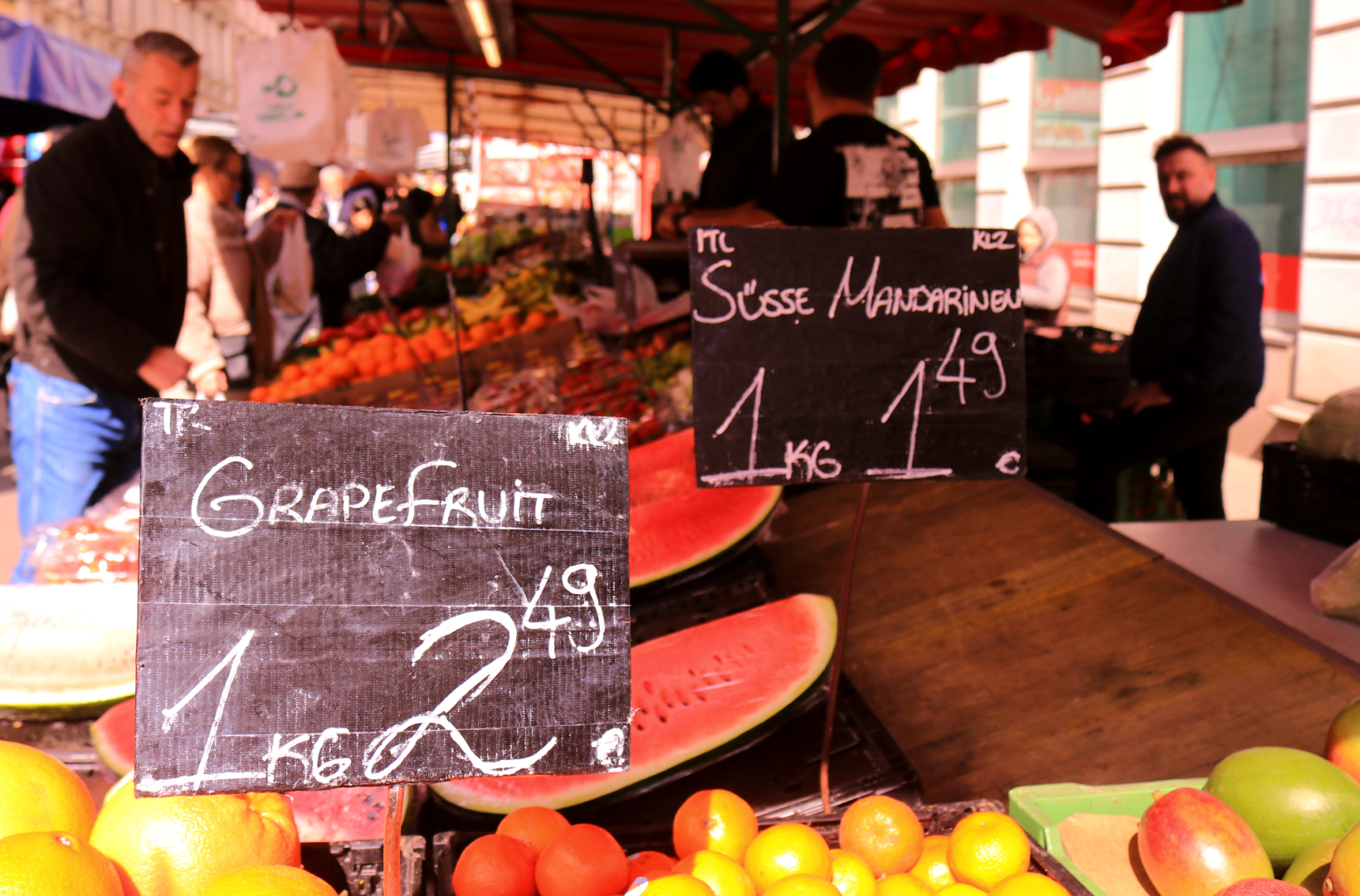 Am Obststand - von Edith Sichtar
