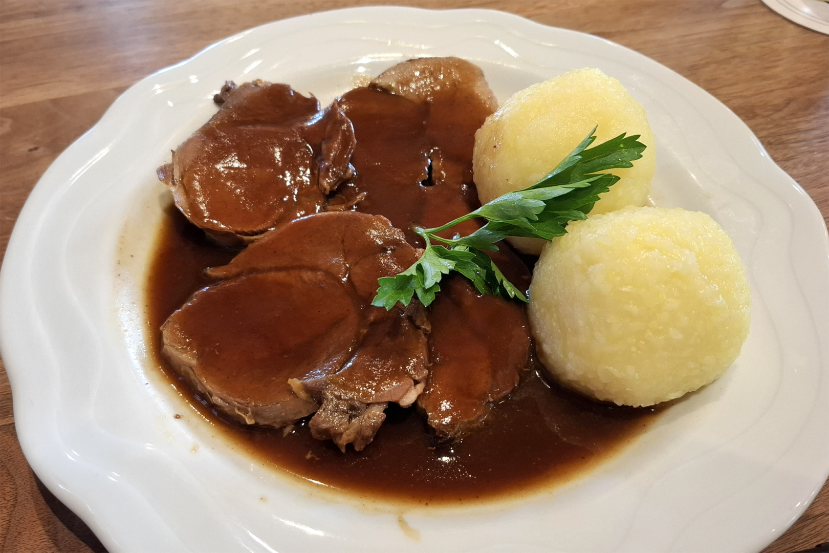 Mittagessen im Fokus - Foto: Friedrich Weigel